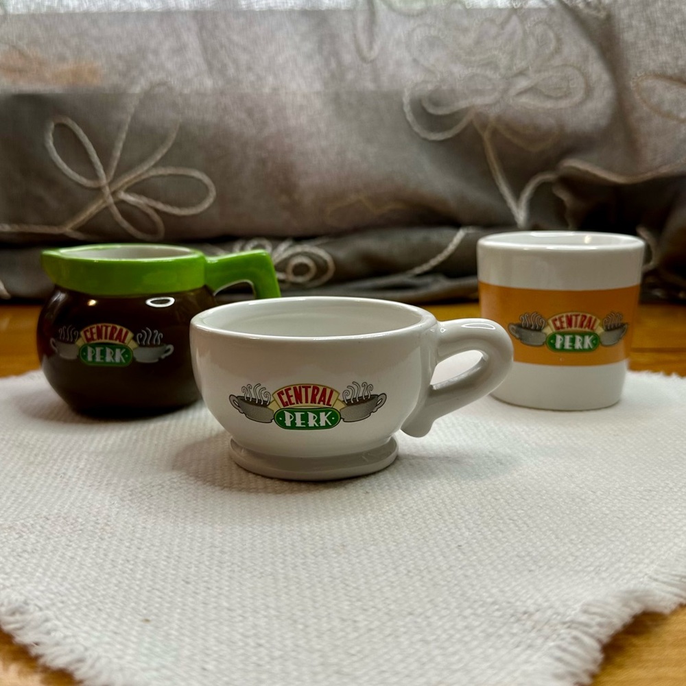 FRIENDS Miniature Central Perk Set of 3: Coffee Pot Mug Glass